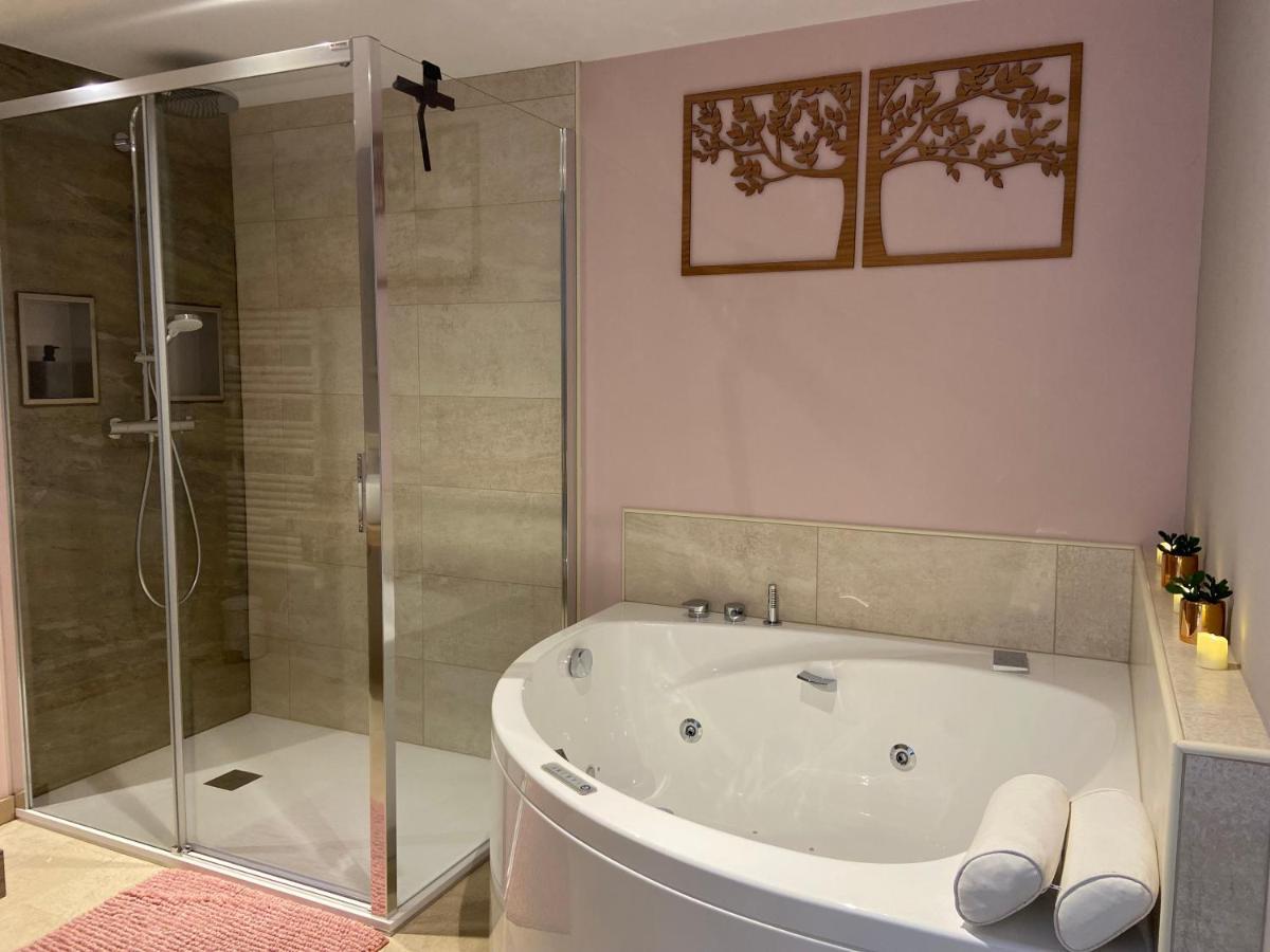Au Fil De L'O Bed & Breakfast Bisseuil Luaran gambar